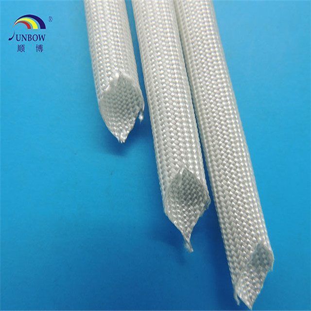 What is the heat resistance level of Quartz fiber sleeve