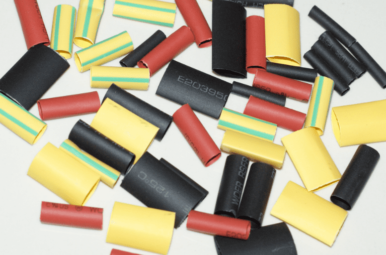 What are the product features of Fluorine rubber thermal tube?